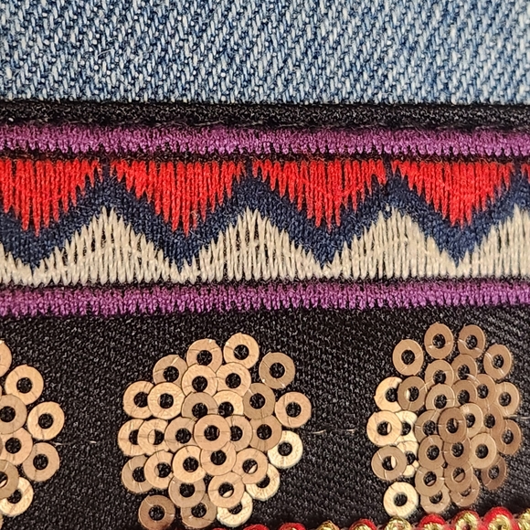 DENIM CO EMBROIDERY BOHO FESTIVAL OVERSIZE STATEMENT JEAN JACKET SIZE SMALL 4/6 - Picture 7 of 15